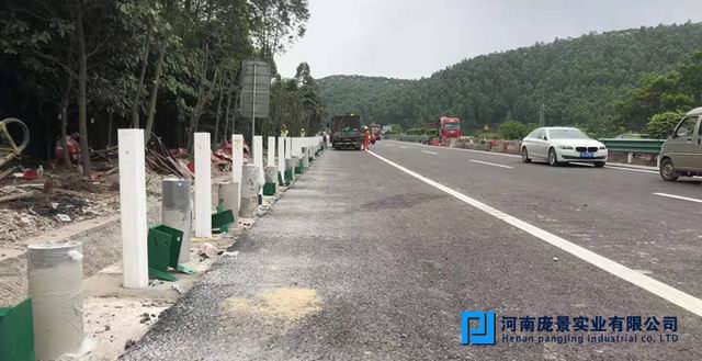 1585206546691548.jpg 波形草莓视频污在线看免费立柱.jpg