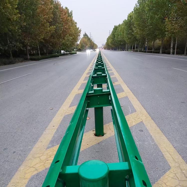 中分带草莓视频污在线看免费9.jpg